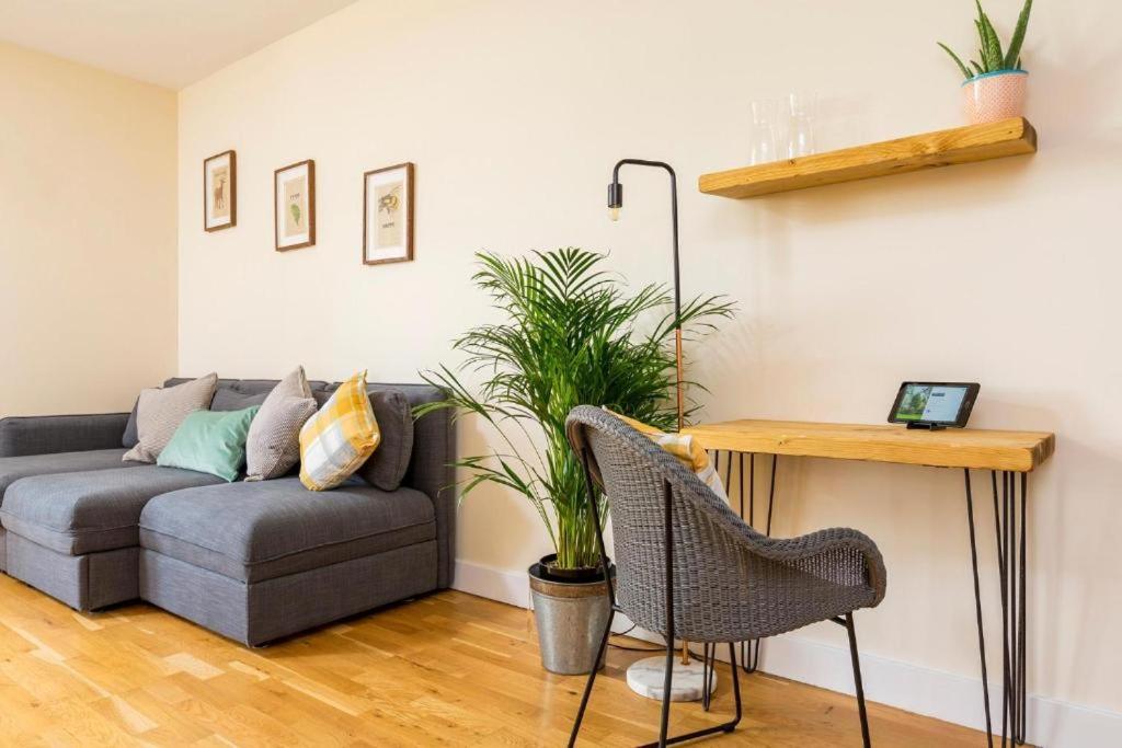 Panorama Apartments By Mesh Accommodation Short & Long Term Lets Ashford For Contractors Or Corporate Stays Екстер'єр фото
