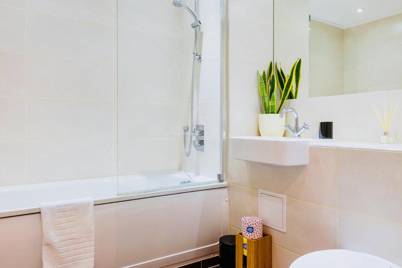 Panorama Apartments By Mesh Accommodation Short & Long Term Lets Ashford For Contractors Or Corporate Stays Екстер'єр фото